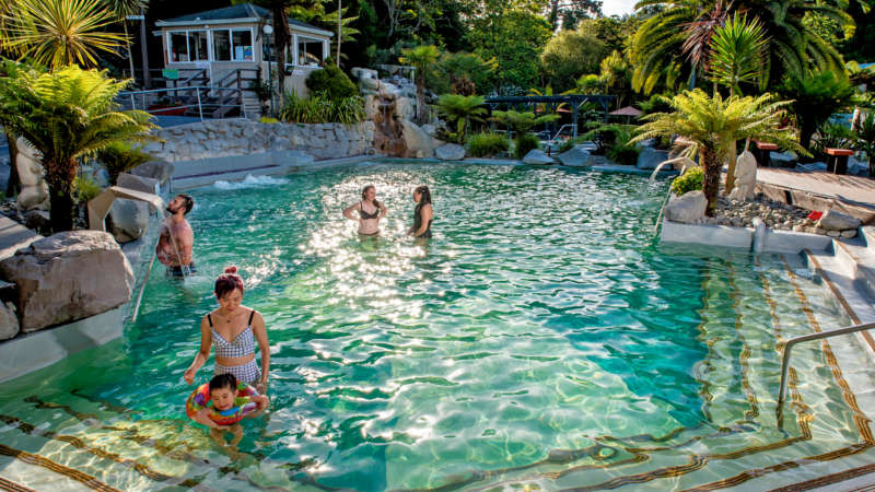 Taupo debretts spa mineral hot pools deals